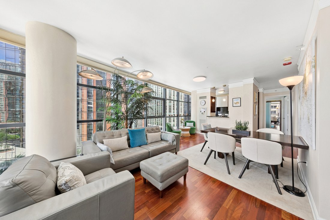 Condo in Chicago, Illinois, United States 4 - 18227033
