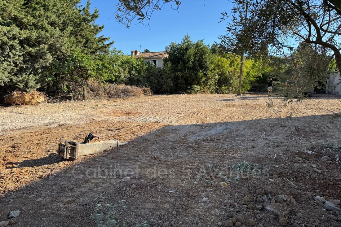 Land in La Fourragère, Marseille, Provence-Alpes-Côte d'Azur 2 - 16284930