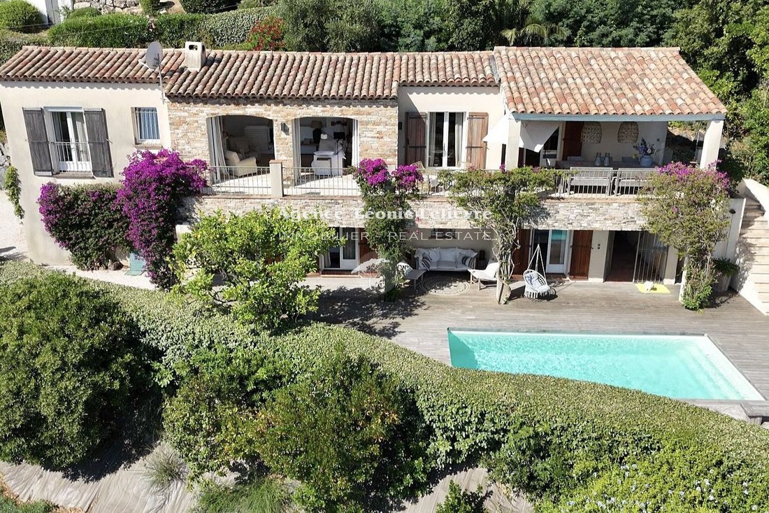 Villa in Ville-Les Saquedes-Le Bouillonnet, Sainte-Maxime, France 1 - 18223751