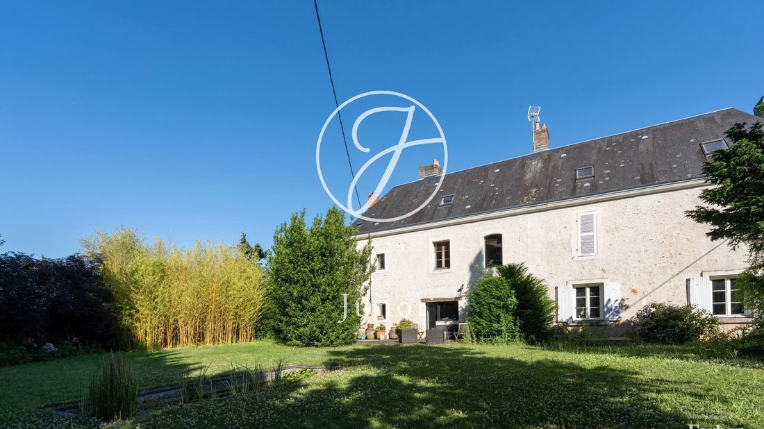 Estate in Montoire-sur-le-Loir, Centre-Val de Loire, France 3 - 18222418