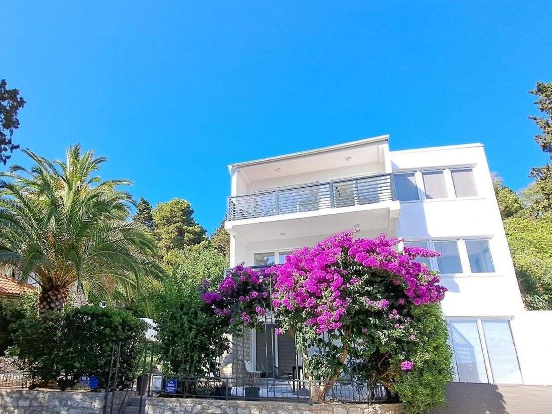 Villa in Mali Losinj, Primorje-Gorski Kotar County, Croatia 1 - 18228492