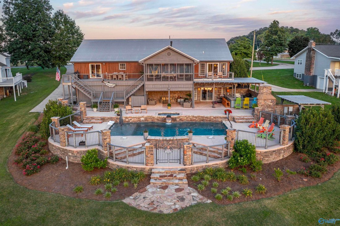 House in Centre, Alabama, United States 3 - 18225298
