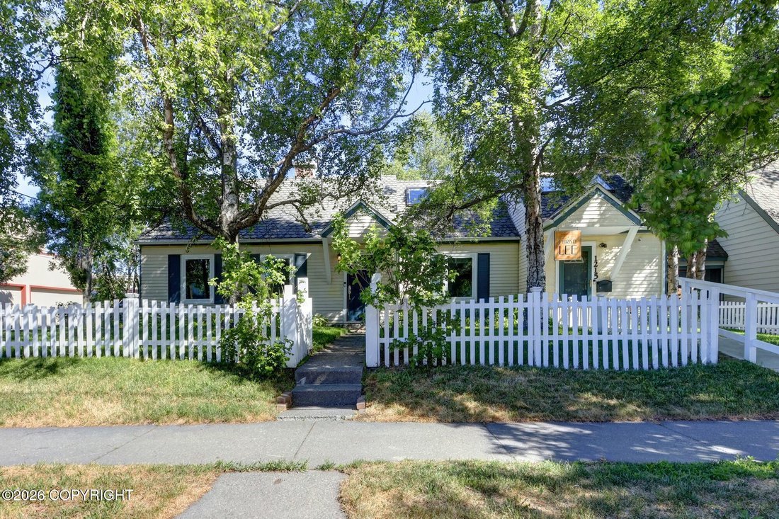 House in Anchorage, Alaska, United States 2 - 18225793