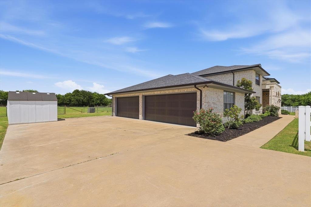 House in Van Alstyne, Texas, United States 5 - 18226691