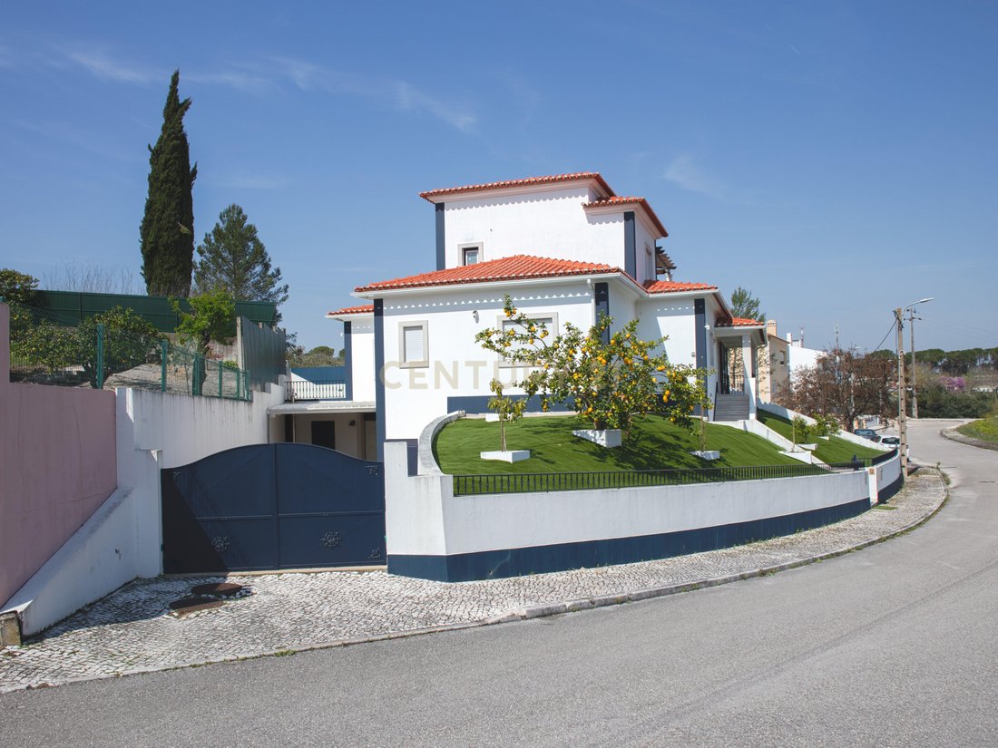 Villa in Tomar (Sao Joao Baptista) e Santa Maria dos Olivais, Santarem District, Portugal 3 - 18230534