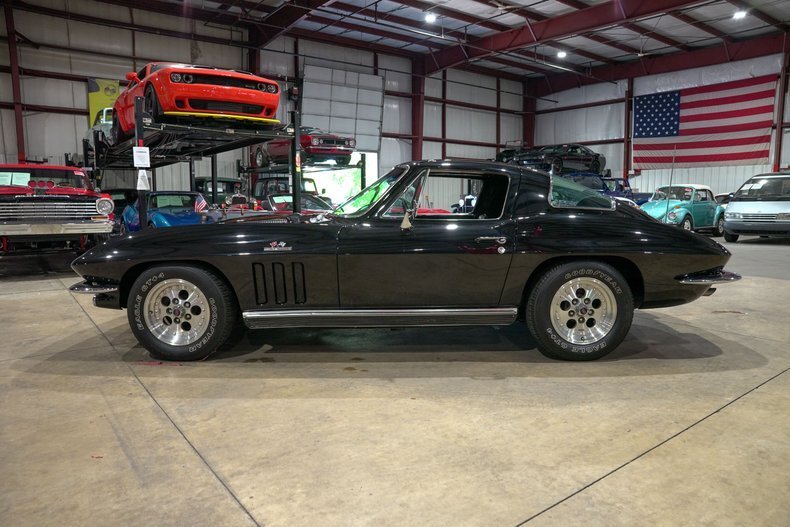 Coupe in Grand Rapids, United States 4 - 18230566
