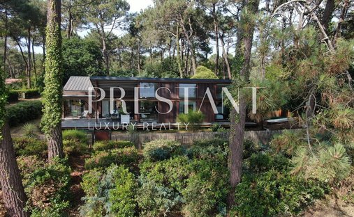 House in Lacanau, Nouvelle-Aquitaine, France 1