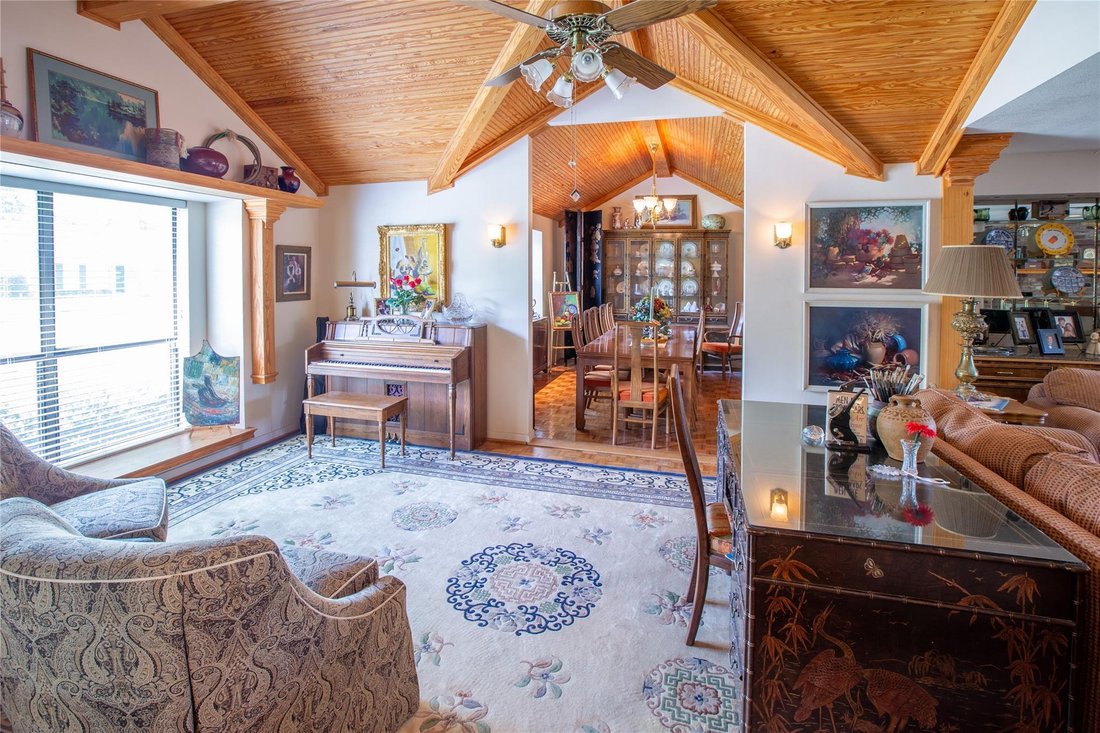 House in Houston, Texas, United States 3 - 18226577