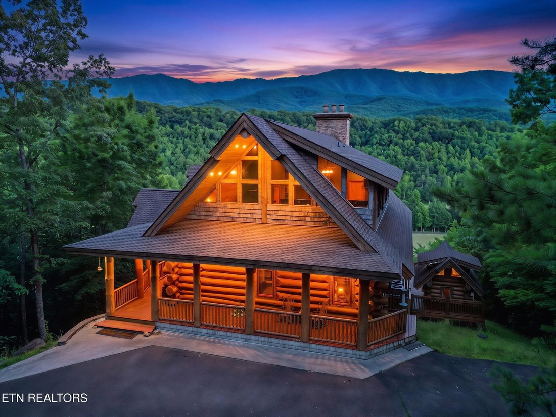 House in Gatlinburg, Tennessee, United States 1 - 18224696