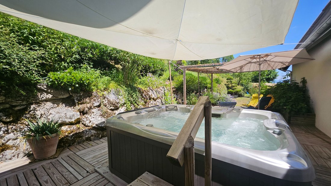 Villa in La Rochette, Valgelon-La Rochette, France 4 - 18006952
