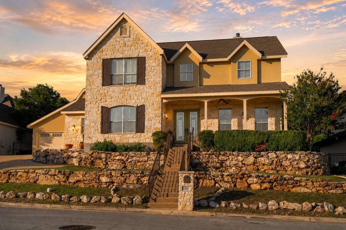 House in New Braunfels, Texas, United States 2 - 16589872