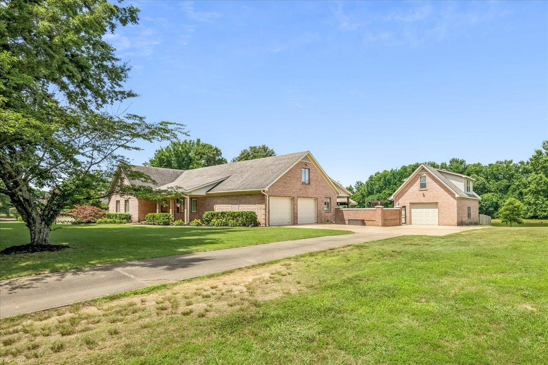 House in Bartlett, Tennessee, United States 2 - 18230273