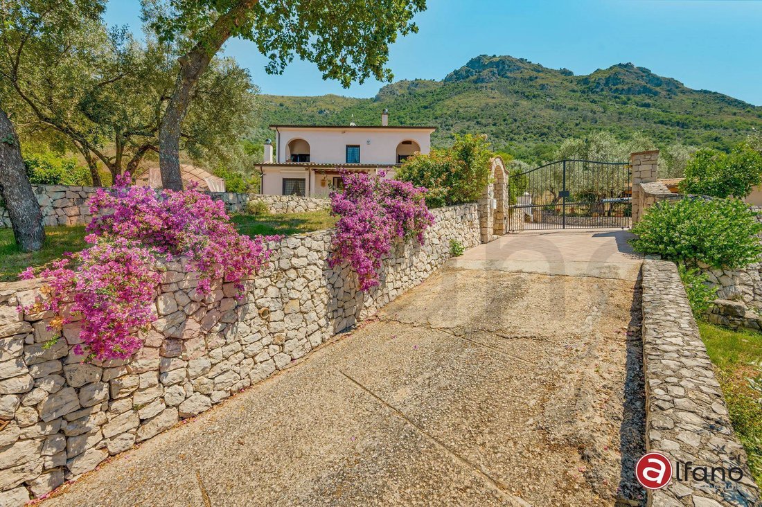 Villa in Castrocielo, Lazio, Italy 4 - 18228915