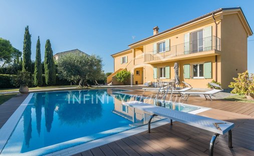 Villa in Civitanova Alta, Civitanova Marche, Marche 1
