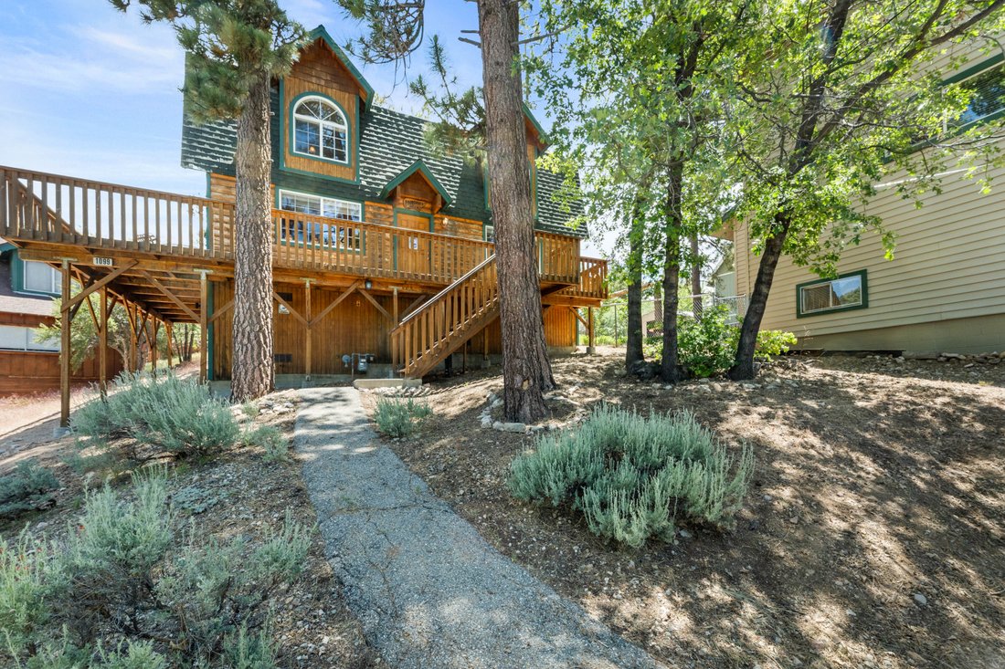 House in Big Bear Lake, California, United States 1 - 18224052