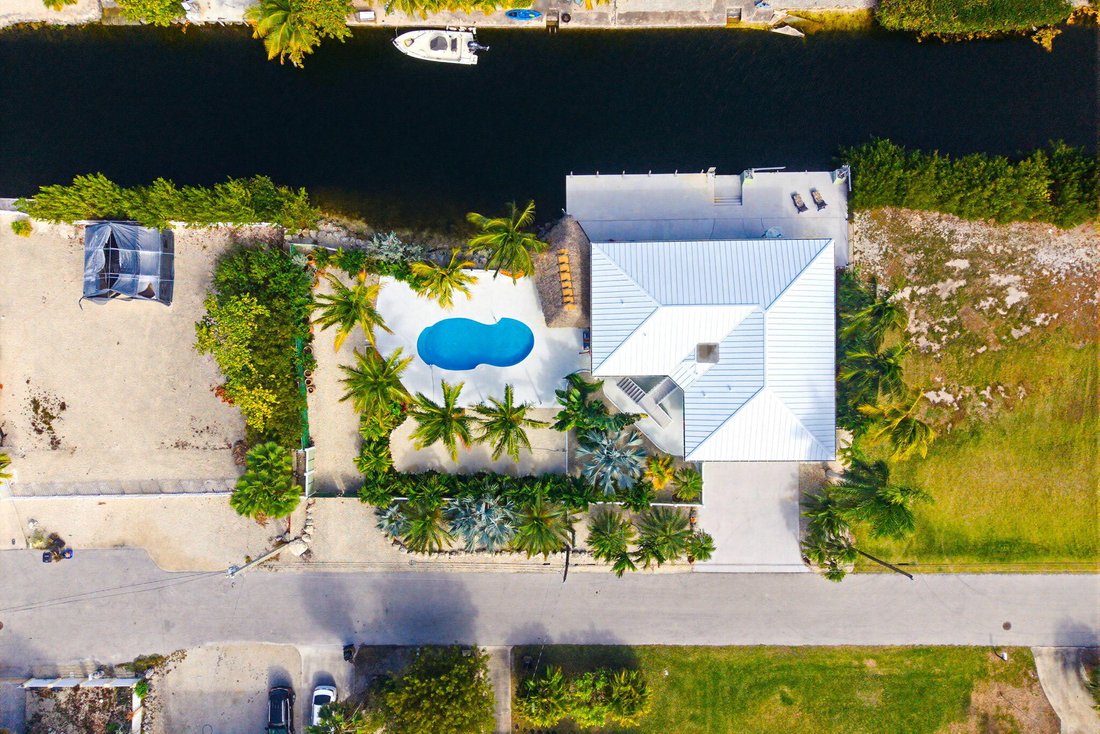 House in Big Pine Key, Florida, United States 5 - 18225047