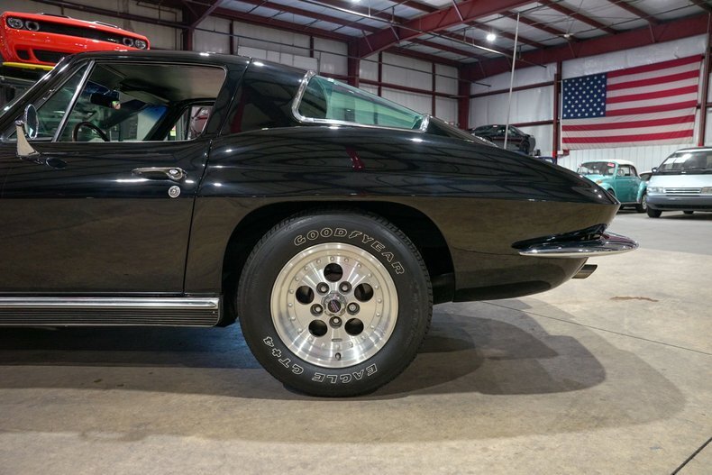 Coupe in Grand Rapids, United States 5 - 18230566