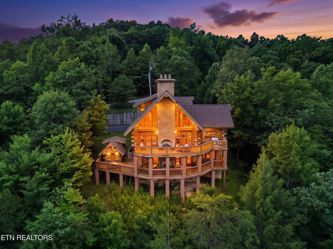 House in Gatlinburg, Tennessee, United States 4 - 18224696