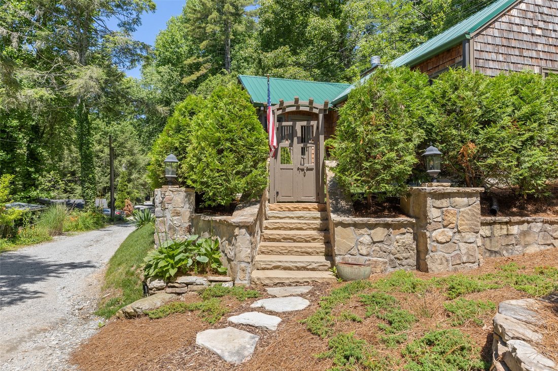 House in Highlands, North Carolina, United States 1 - 18230878