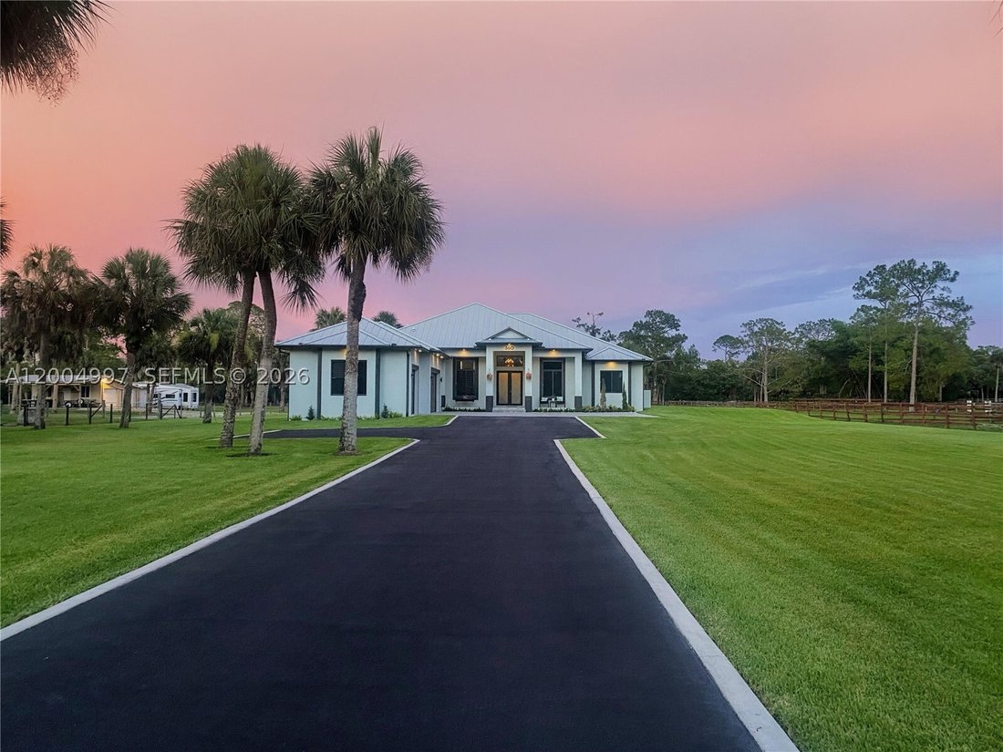 House in Naples, Florida, United States 2 - 17729746