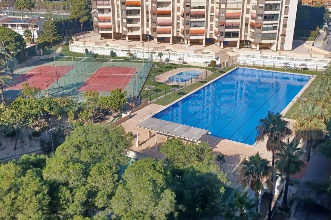 Apartment in Alicante, Valencian Community, Spain 2 - 18223810