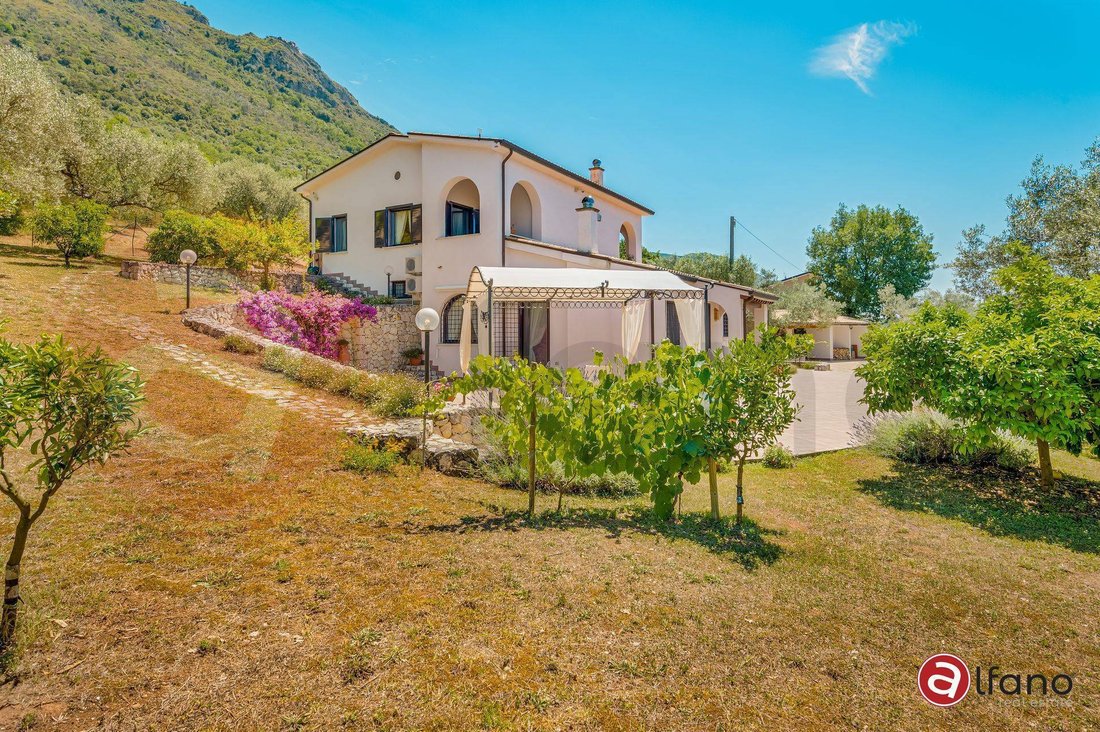 Villa in Castrocielo, Lazio, Italy 5 - 18228915