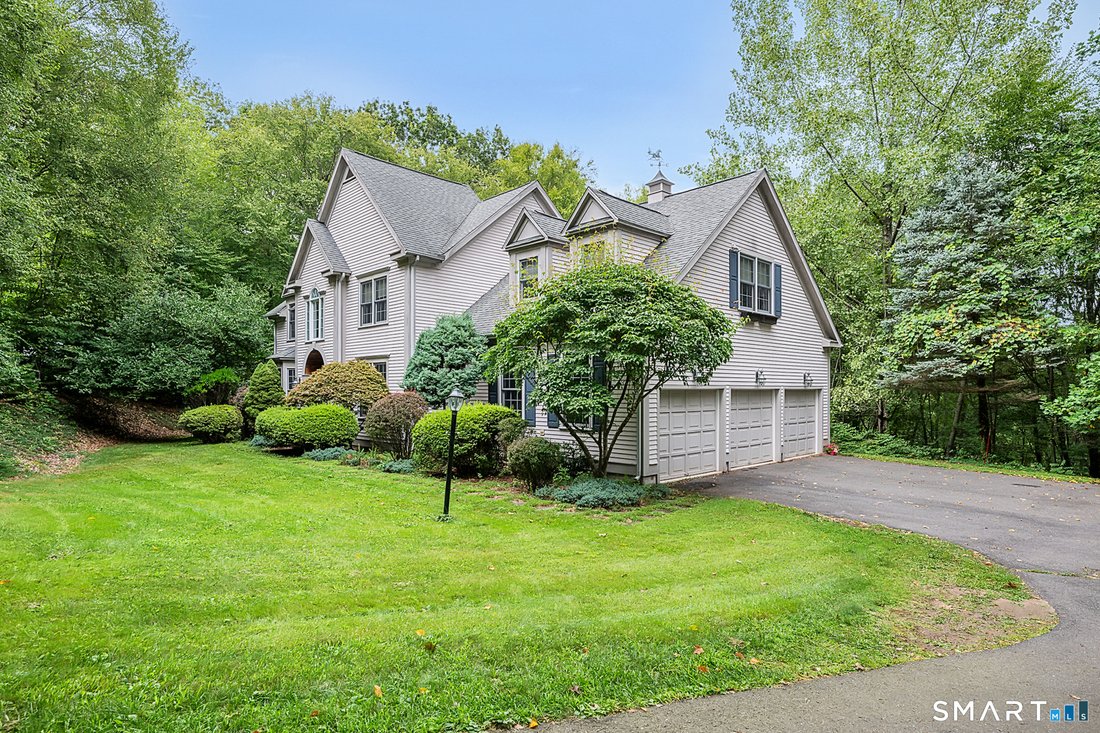 House in Burlington, Connecticut, United States 3 - 18226136