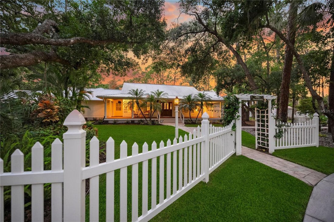 House in Sarasota, Florida, United States 1 - 18226430