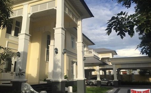 Villa in Bangkok, Bangkok, Thailand 1