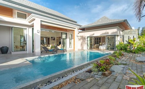 Villa in Choeng Thale, Phuket, Thailand 1