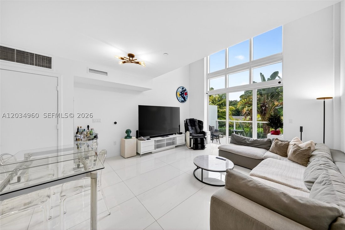 Townhouse in Miami, Florida, United States 5 - 18226376