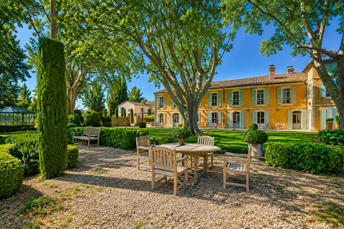 House in Arles, Provence-Alpes-Côte d'Azur, France 1 - 18008986