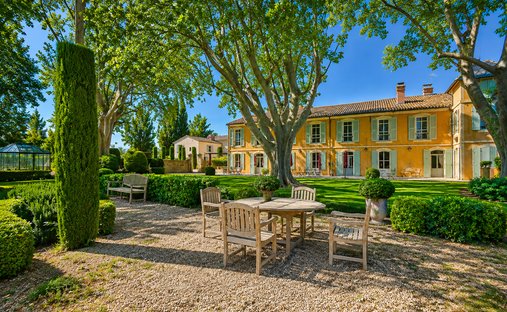 House in Arles, Provence-Alpes-Côte d'Azur, France 1