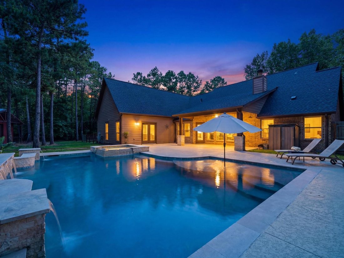 House in Montgomery, Texas, United States 1 - 18230153