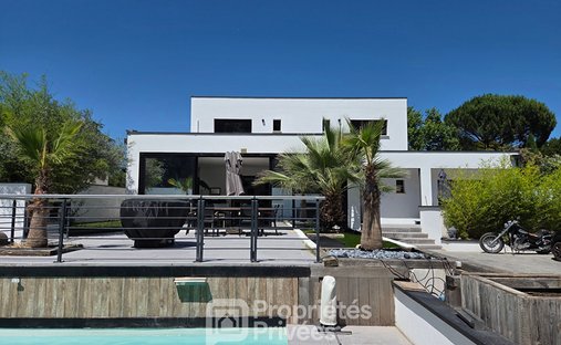 Villa in Ville-Basse, Montelimar, France 1