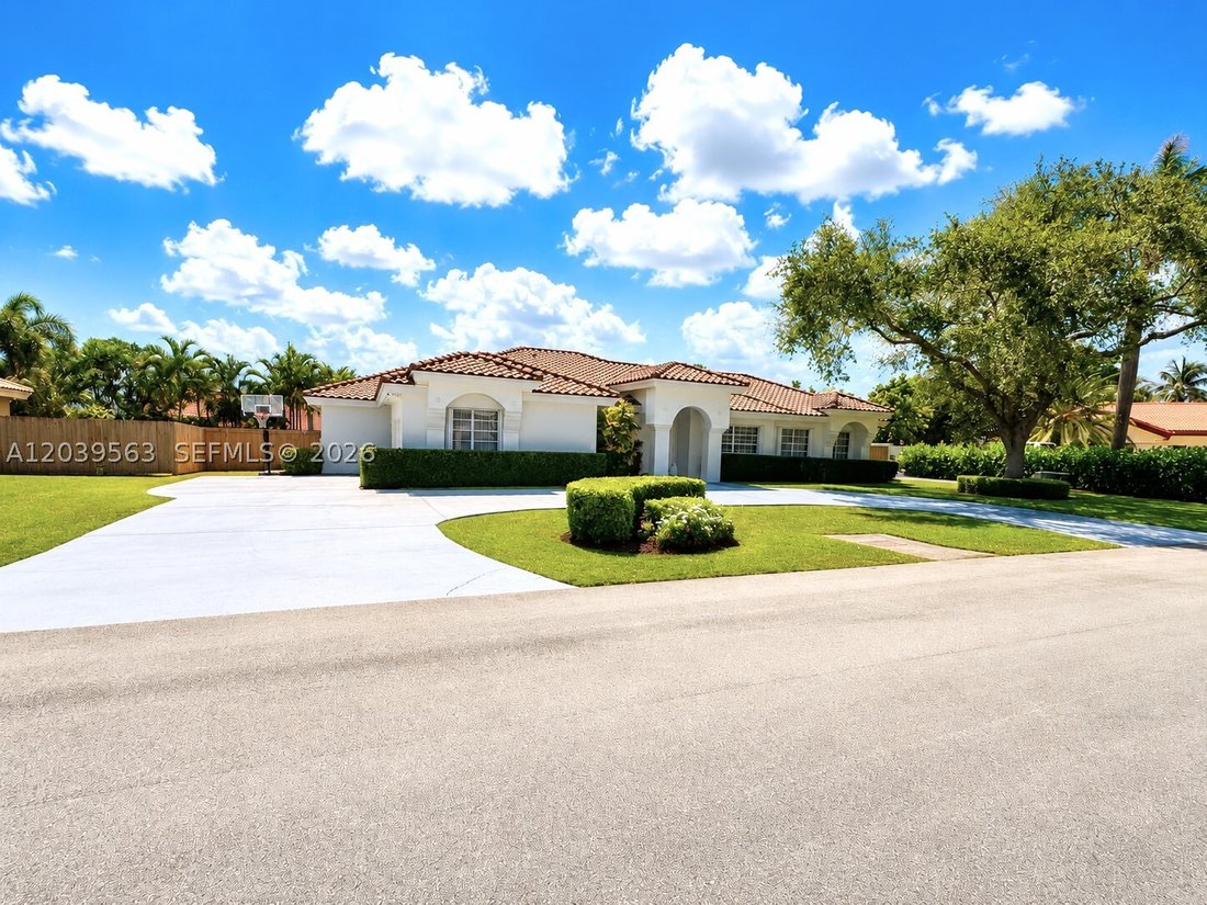 House in Miami, Florida, United States 4 - 18226312