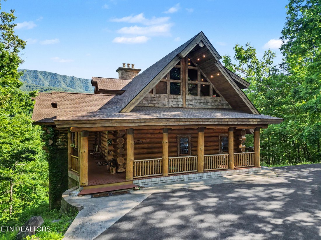 House in Gatlinburg, Tennessee, United States 2 - 18224696