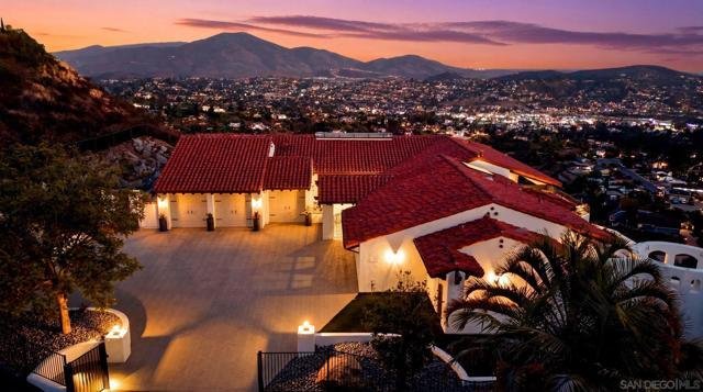 House in La Mesa, California, United States 3 - 18227106