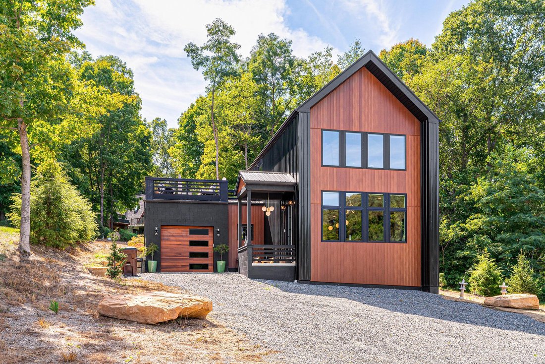 House in Howard, Ohio, United States 1 - 18225527