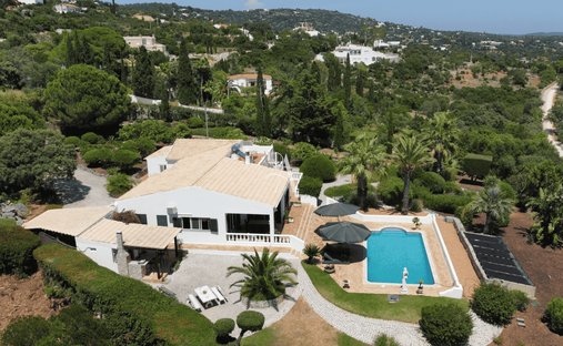 Villa in Santa Barbara de Nexe, Algarve, Portugal 1