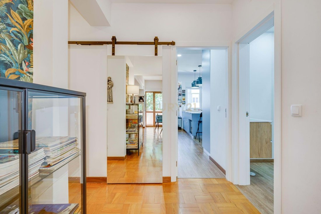 Apartment in Estoril, Cascais e Estoril, Lisbon 4 - 18230509