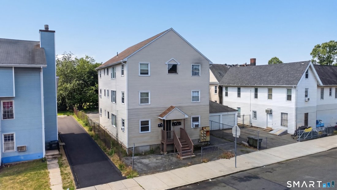 Bridgeport, Connecticut, United States 2 - 18229672