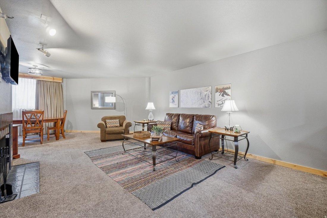 Condo in Park City, Utah, United States 4 - 18225548