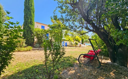 House in Lauris, Provence-Alpes-Côte d'Azur, France 1