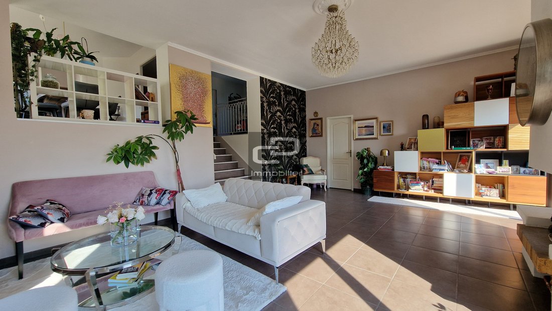 House in Albigny-sur-Saone, Auvergne-Rhône-Alpes, France 5 - 18226212