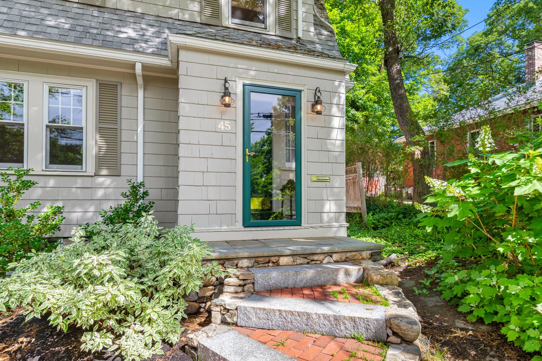 House in Arlington, Massachusetts, United States 5 - 18223708