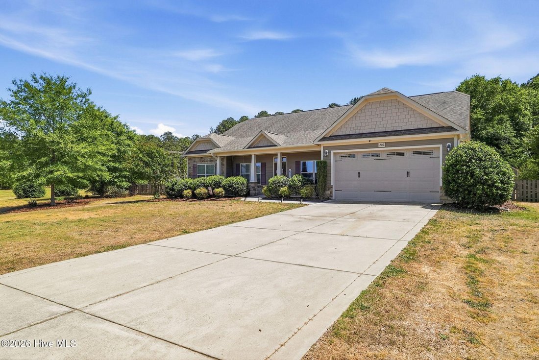 House in Carthage, North Carolina, United States 3 - 18225493