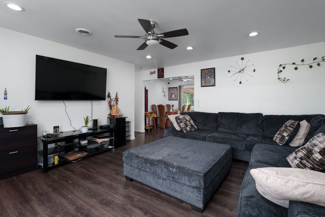 House in Metuchen, New Jersey, United States 4 - 18232753
