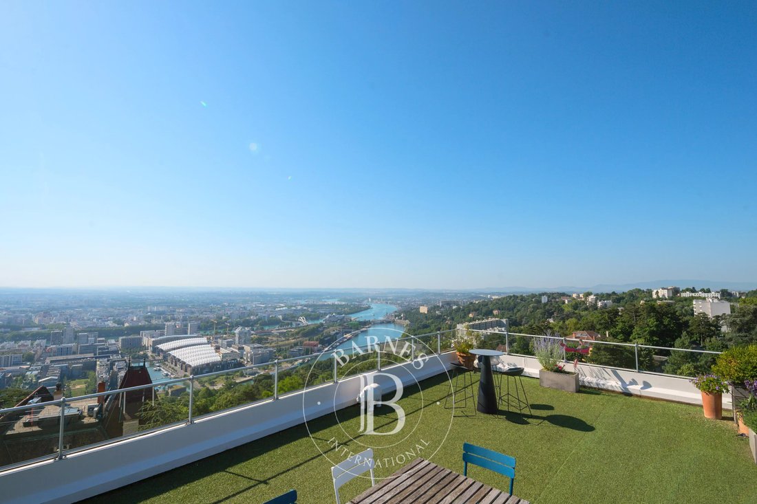 Appartement à Sainte-Foy-lès-Lyon, Auvergne-Rhône-Alpes, France 2 - 17899951