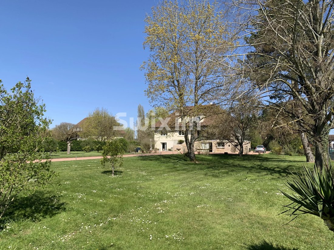 Domaine à Fontaines, Bourgogne-Franche-Comté, France 3 - 18232705